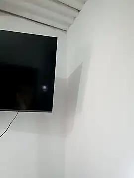 Pussy-Hairy-Horny's cam snapshot