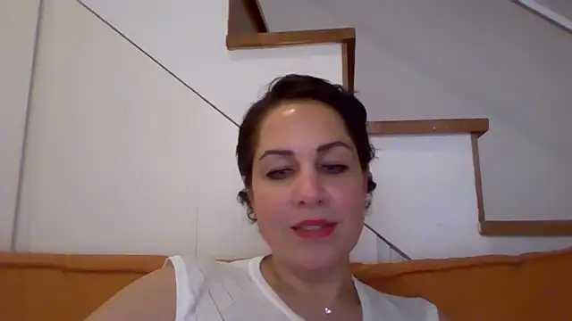 Rosinaya's cam snapshot