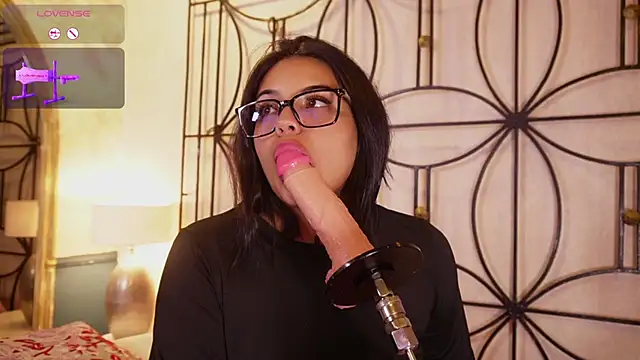 Sophia_wilsonn_'s cam snapshot