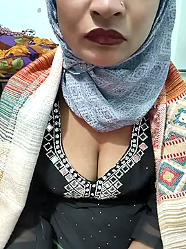 Cute_Ma-y-ra's cam snapshot