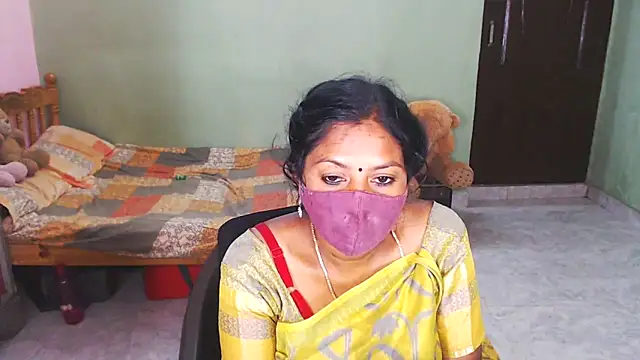 HotGulabi's cam snapshot