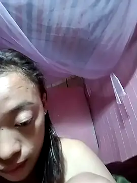 llomayy-love's cam snapshot