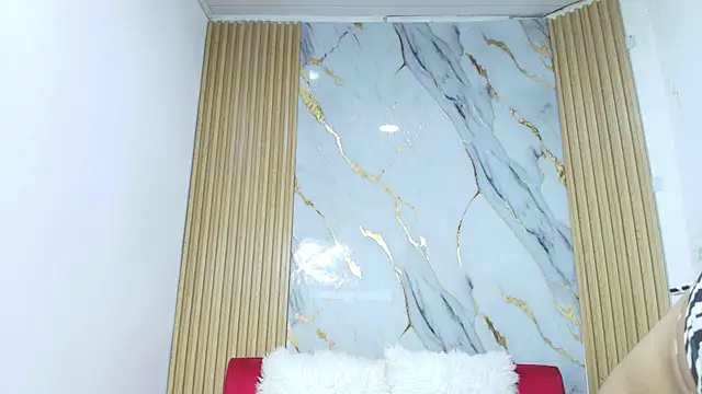 Luluu_08 live sex cam