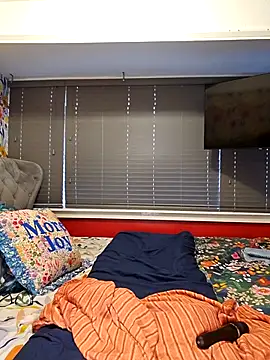 Maddythemilf's cam snapshot