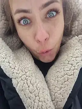 Keli_Jessi's cam snapshot