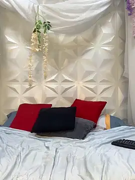 esmeralda_cuisman's cam snapshot