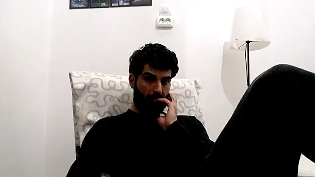 Verycutex's cam snapshot