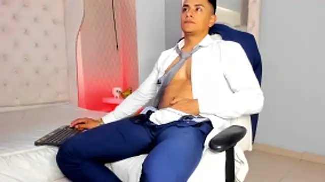 Lucii_fer_ live sex cam