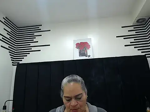 QueenMatturex's cam snapshot