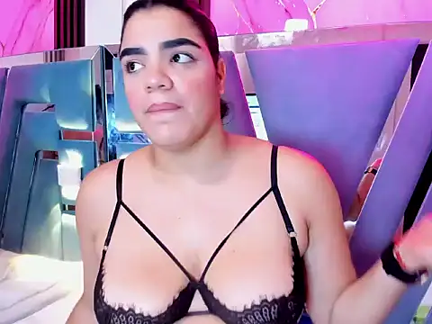 nini_foxxx's cam snapshot