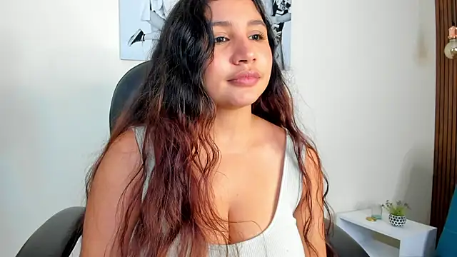 Victoria_Rosee's cam snapshot