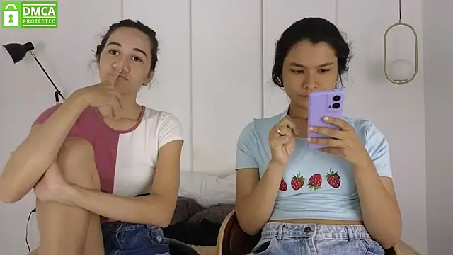 sexychanell_18's cam snapshot