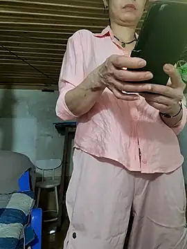 Basanis68's cam snapshot