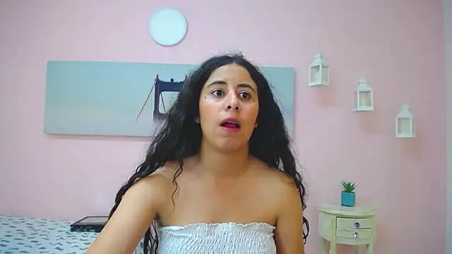 scarlett_clyde's cam snapshot