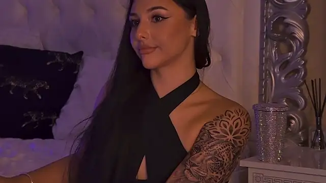 LexyBank's cam snapshot