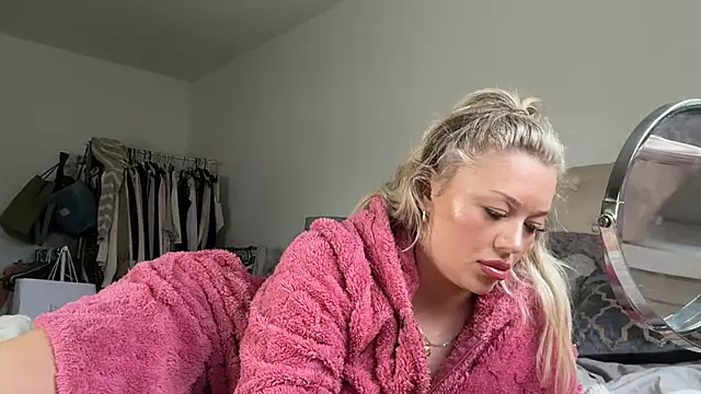 blissdimicco live sex cam