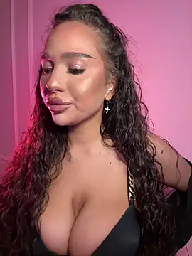 CardiSweetBaby's cam snapshot