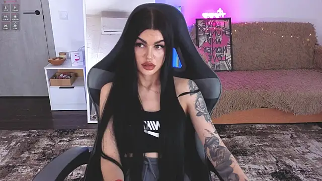 Tiffany_lab's cam snapshot