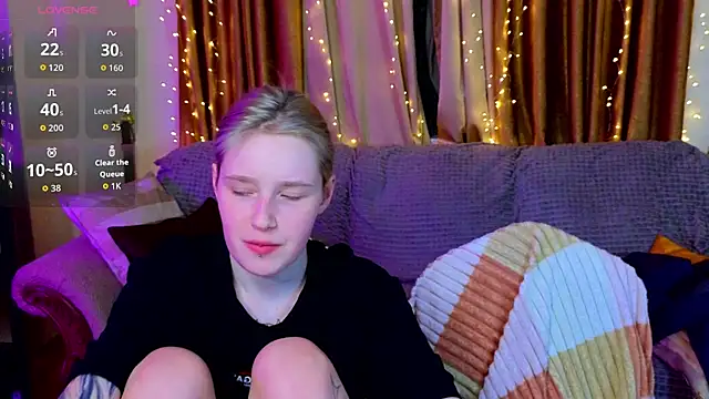 Girls_Fingers's cam snapshot