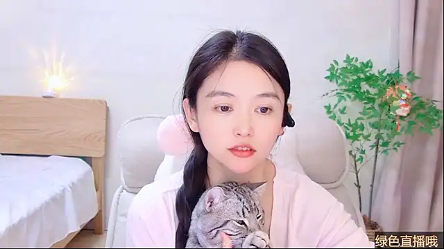 Coco-Sweetie live sex cam