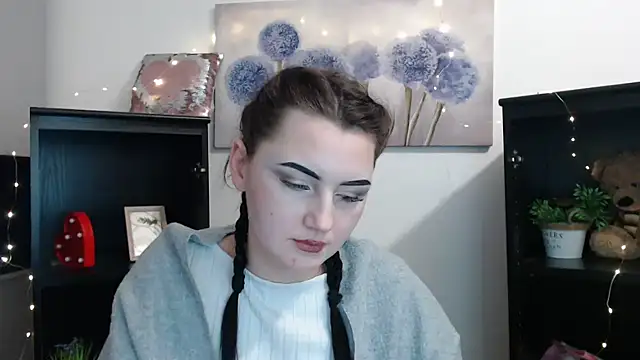 TurnMe_On's cam snapshot