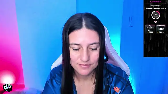 Saskyaa's cam snapshot