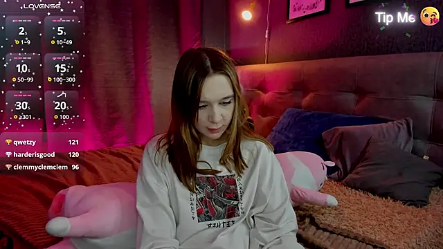 Lesi_Moonie01's cam snapshot