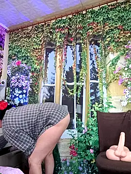 CrazywomanEliza49's cam snapshot