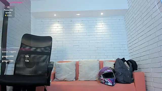 paulina_sweett_'s cam snapshot