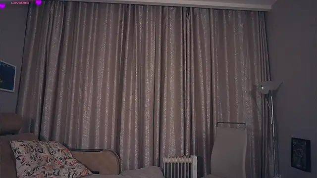 KarlynGow's cam snapshot