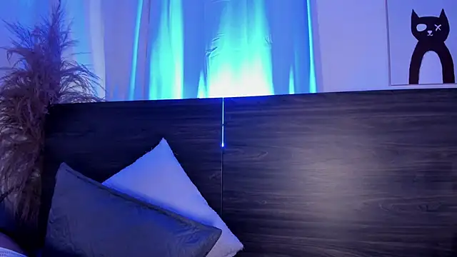 Klohewilliams_'s cam snapshot