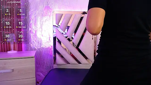 Camille_jhonson's cam snapshot