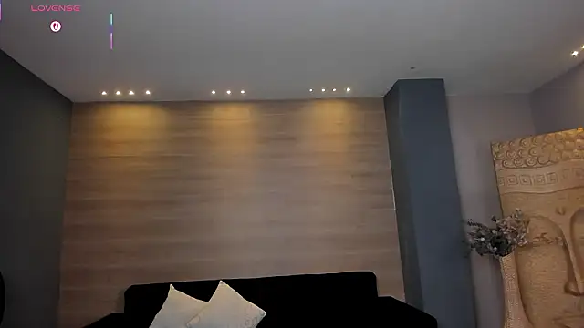 VeronicaBlue's cam snapshot