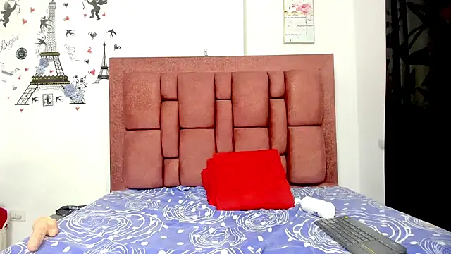 vfridaper's cam snapshot