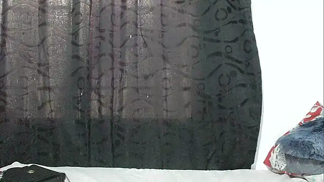 lunahototinparis18's cam snapshot