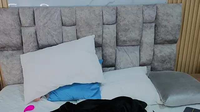 angel__kiss's cam snapshot