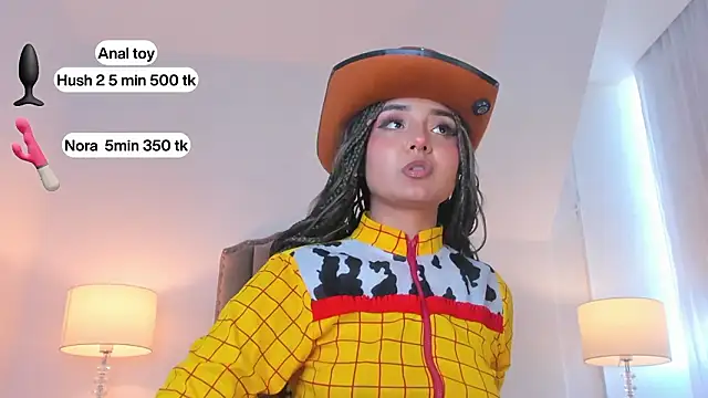 Emma_Torres__'s cam snapshot