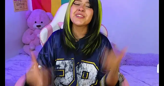 NekoWaifu's cam snapshot