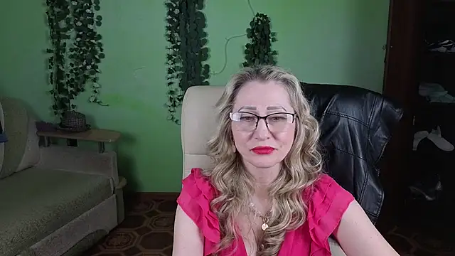 Habibi_Honeyy's cam snapshot