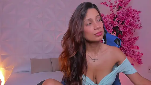 cora_22's cam snapshot