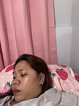 _BellaHotty_'s cam snapshot