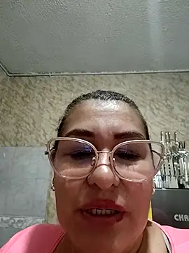 AlexxiaaMat live sex cam