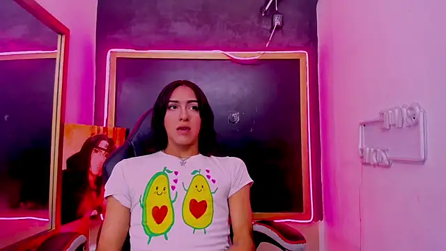 Isabella_stanford2's cam snapshot