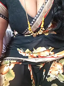 Tamil_Ammani's cam snapshot