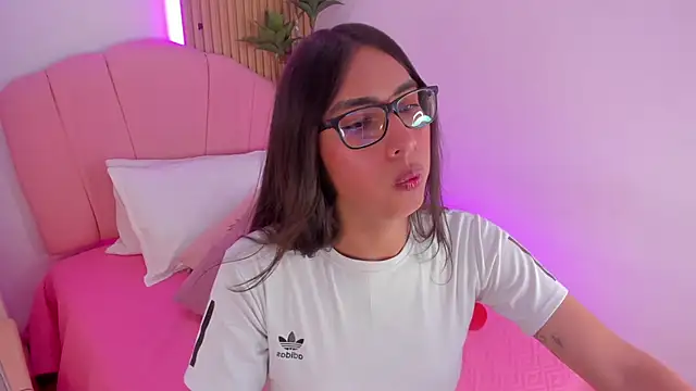 cherrylady_02's cam snapshot