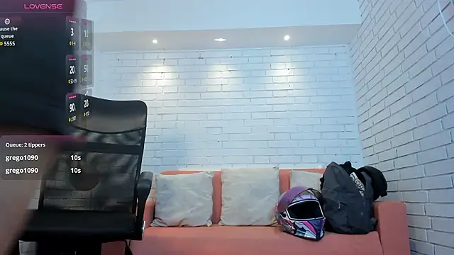 paulina_sweett_'s cam snapshot