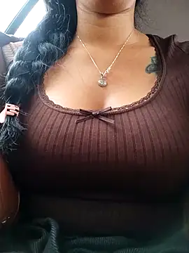 Luianna's cam snapshot