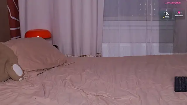 EvaCroan's cam snapshot