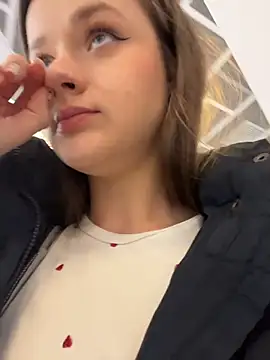 KittyQueeny live sex cam