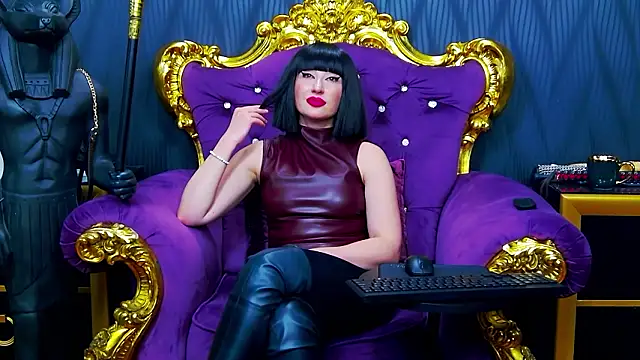 LaraMaeve's cam snapshot